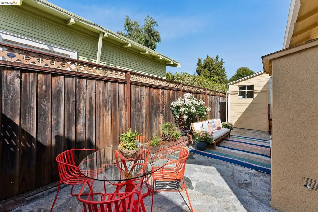 584 Martin Street Oakland CA 94609