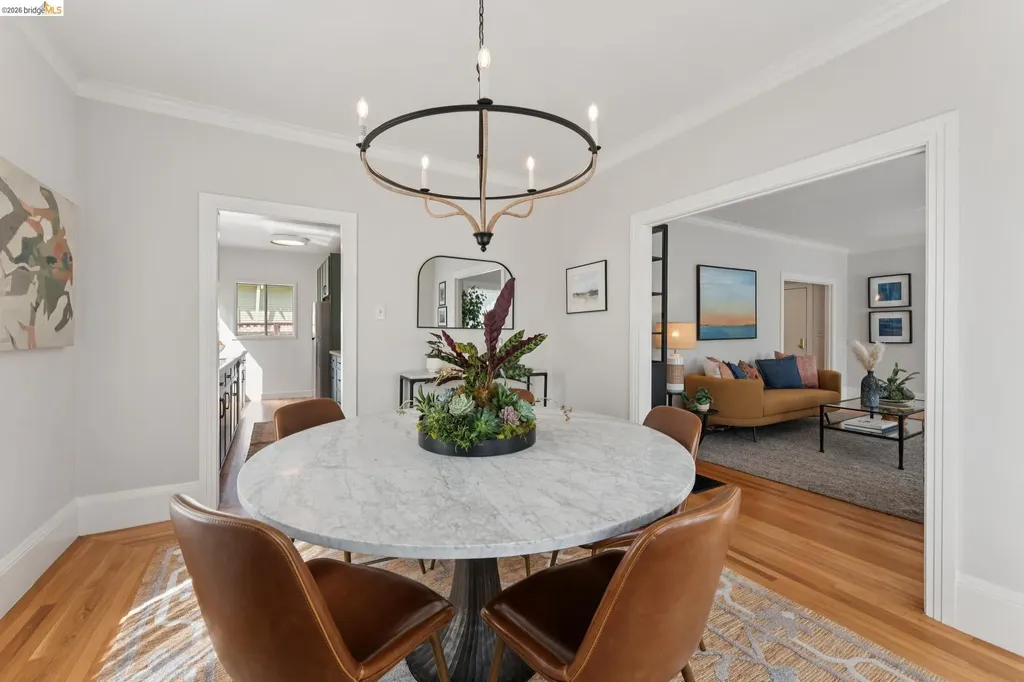 584 Martin Street Oakland CA 94609