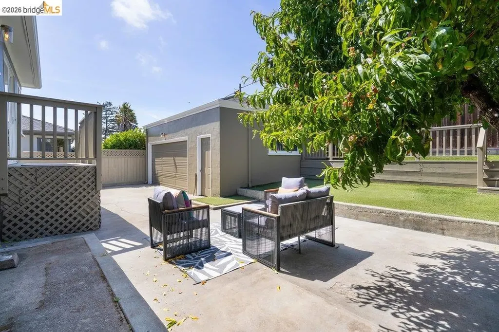 5637 Ludwig Avenue El Cerrito CA 94530