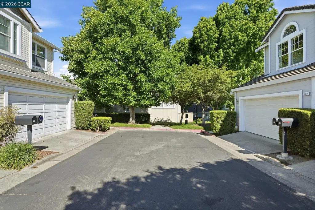 223 Wildwood Hercules CA 94547
