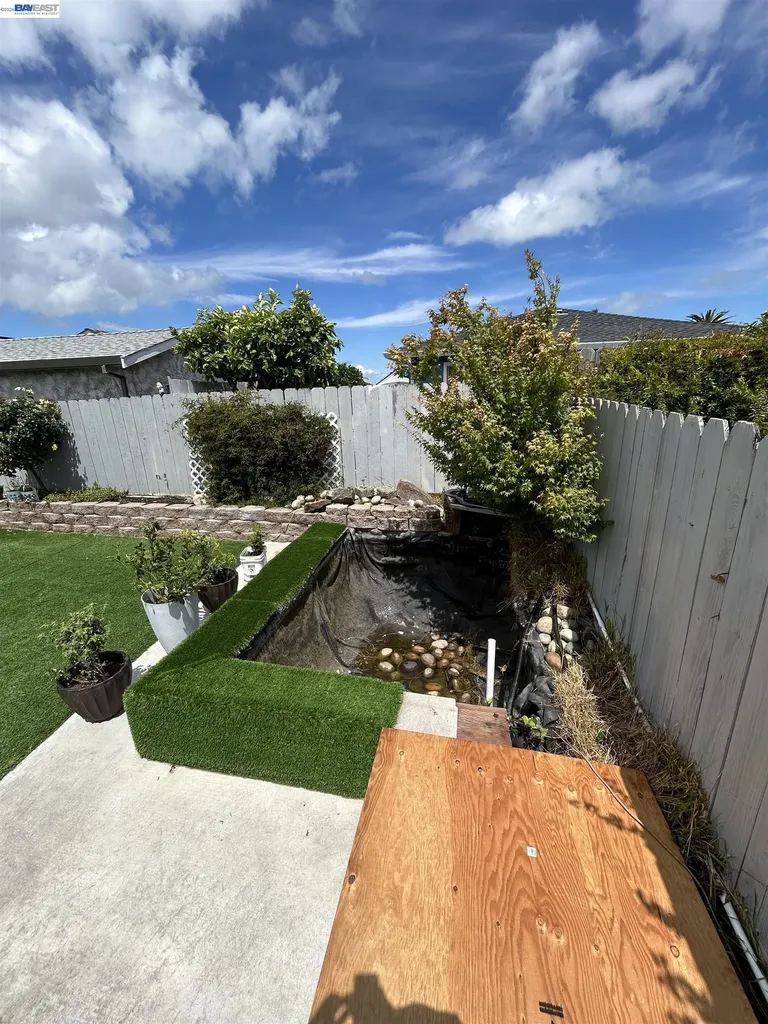 2057 Rosedale San Pablo CA 94806
