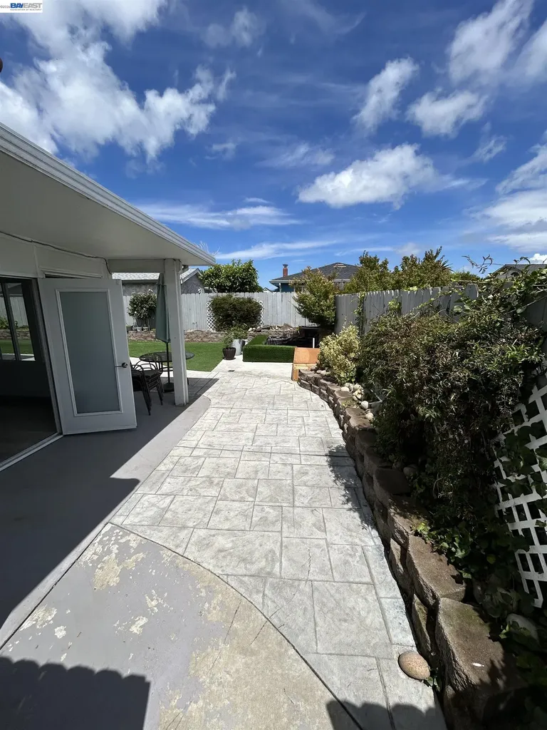 2057 Rosedale San Pablo CA 94806