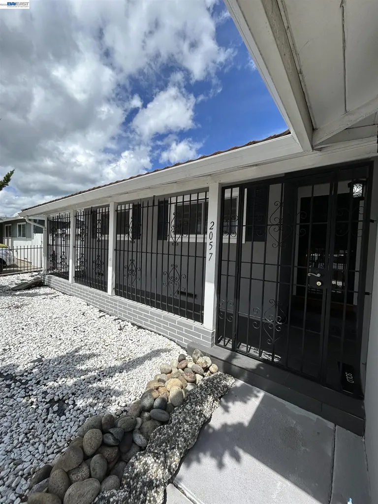 2057 Rosedale San Pablo CA 94806