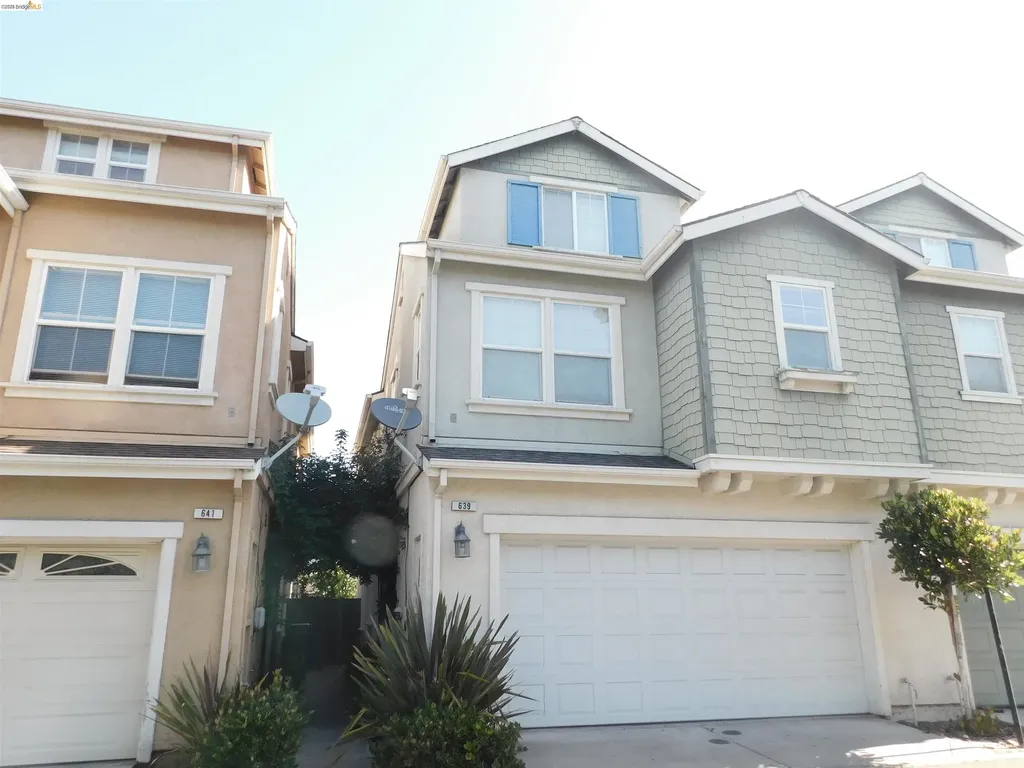 639 Heritage Circle Ashland CA 94580