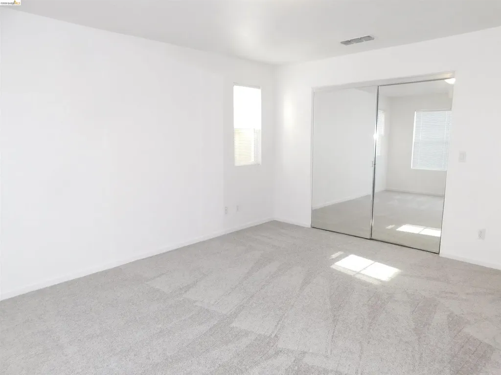 639 Heritage Circle Ashland CA 94580