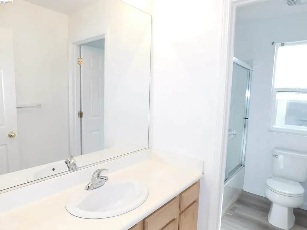 639 Heritage Circle Ashland CA 94580