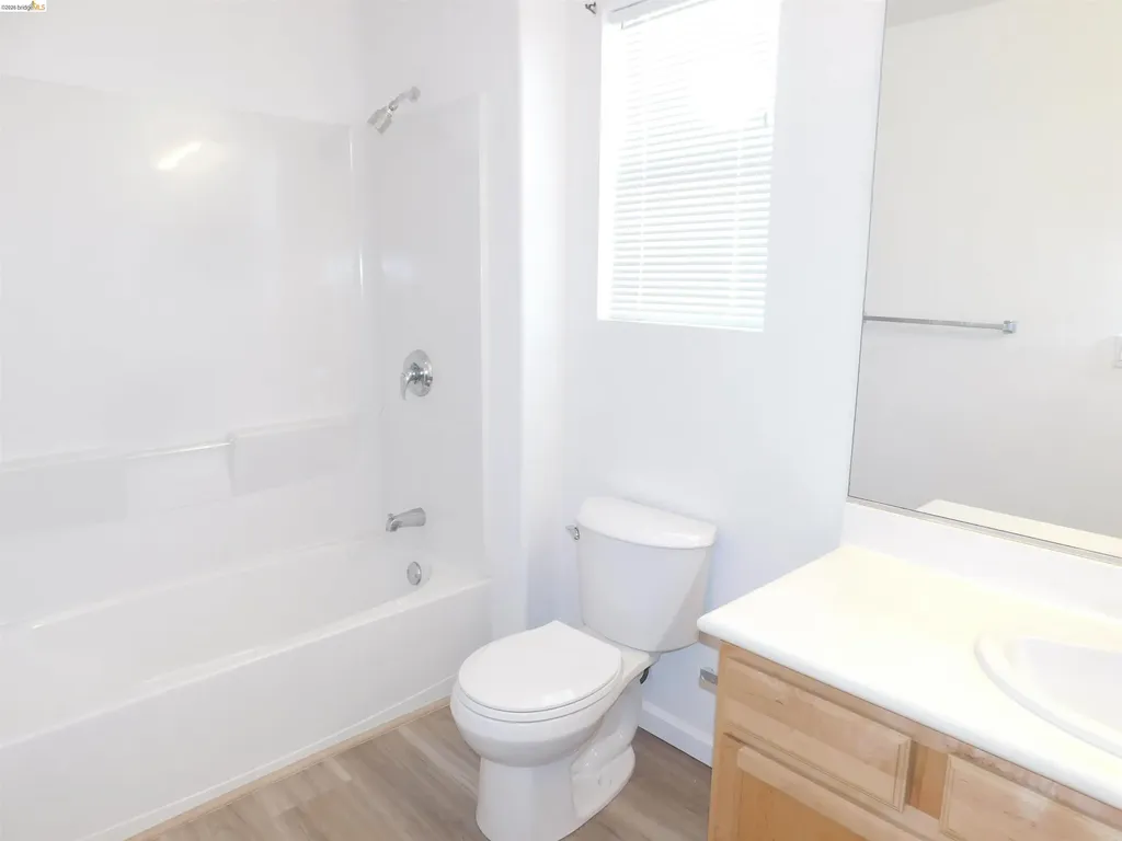 639 Heritage Circle Ashland CA 94580