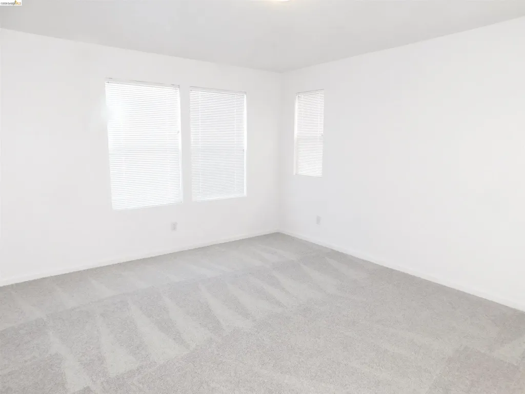639 Heritage Circle Ashland CA 94580