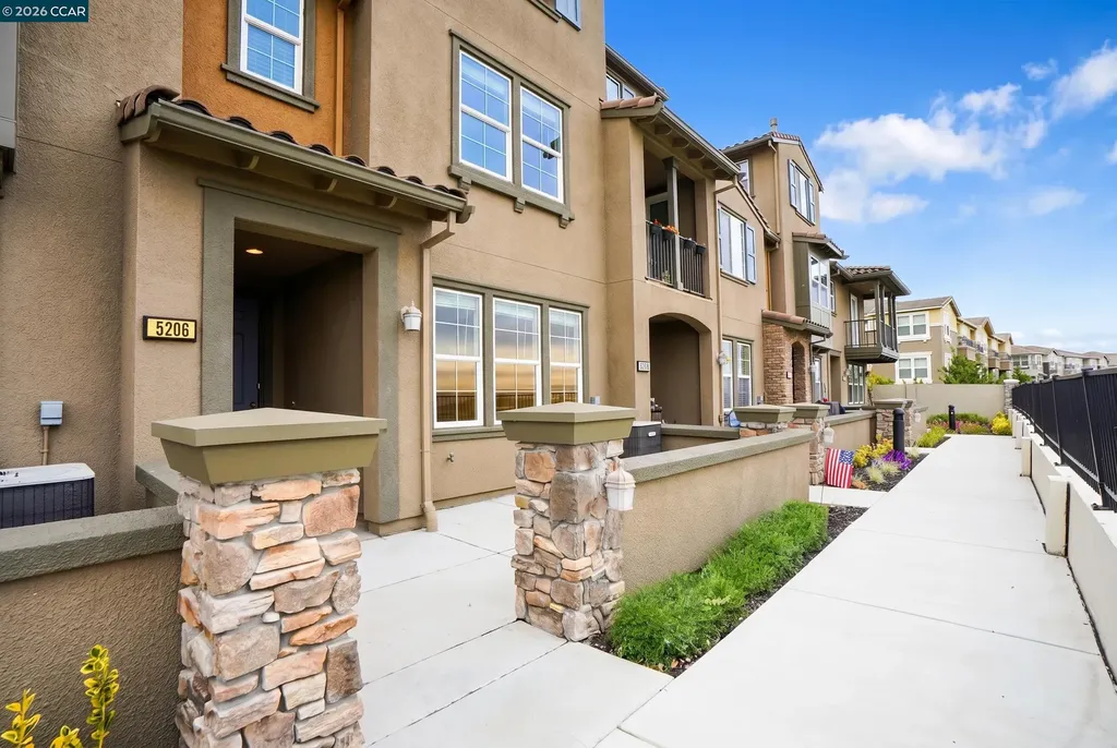 5206 Fioli Loop San Ramon CA 94582