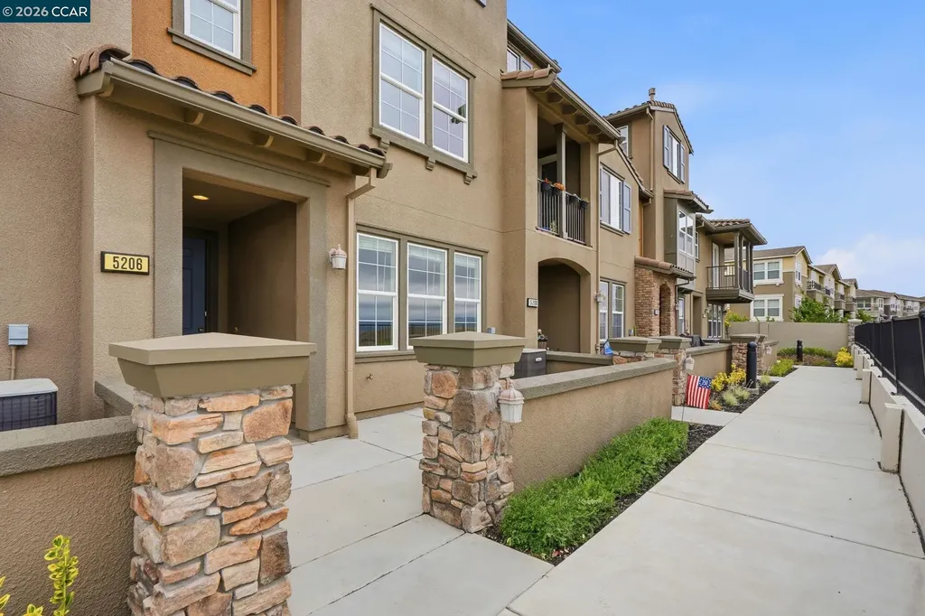 5206 Fioli Loop San Ramon CA 94582