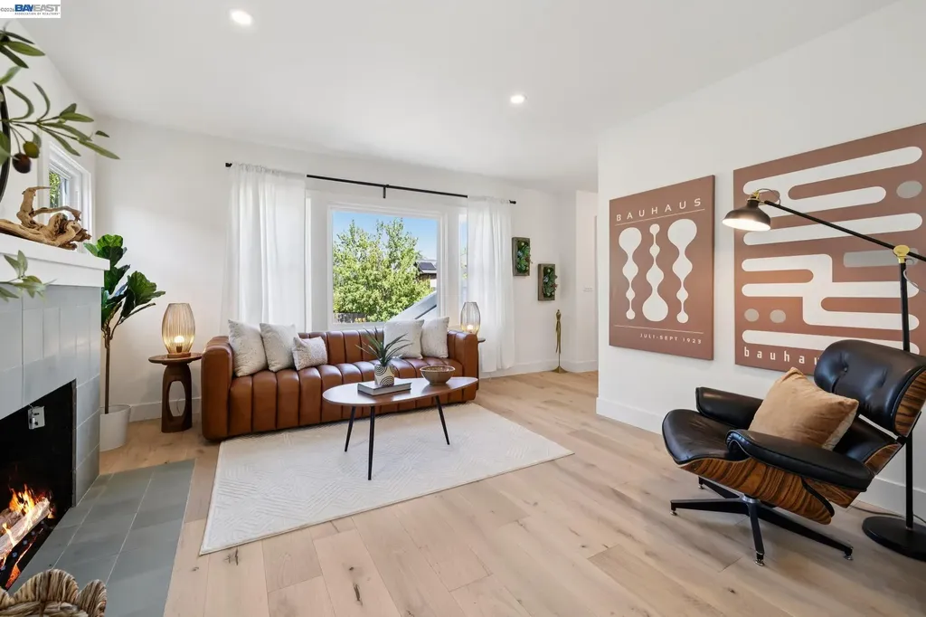 3039 Halcyon Court Berkeley CA 94705