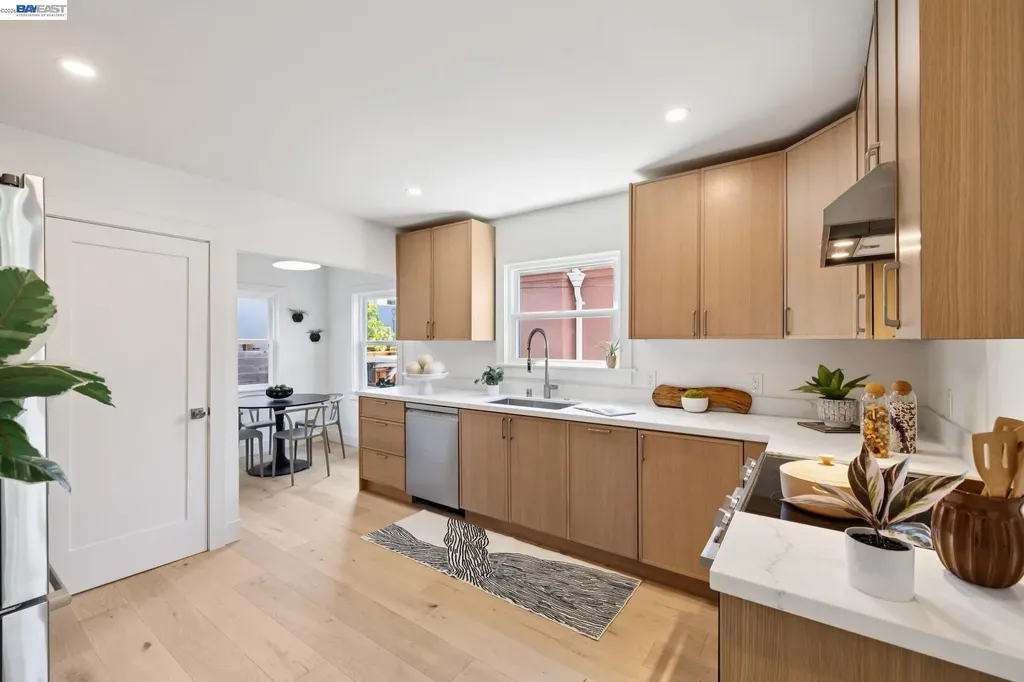 3039 Halcyon Court Berkeley CA 94705