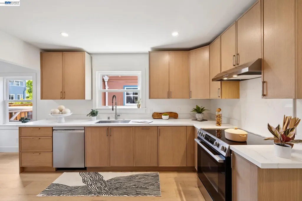 3039 Halcyon Court Berkeley CA 94705