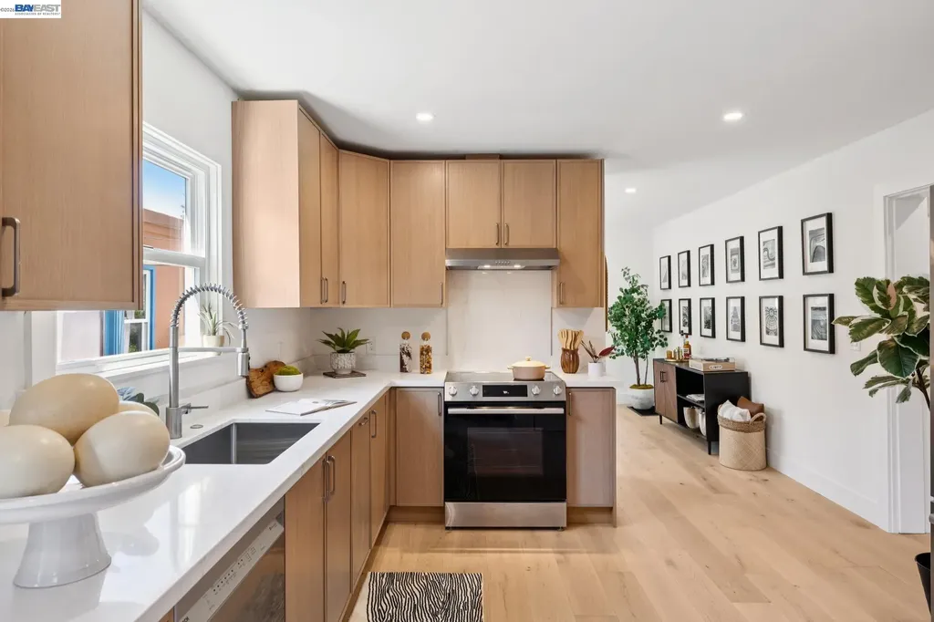 3039 Halcyon Court Berkeley CA 94705