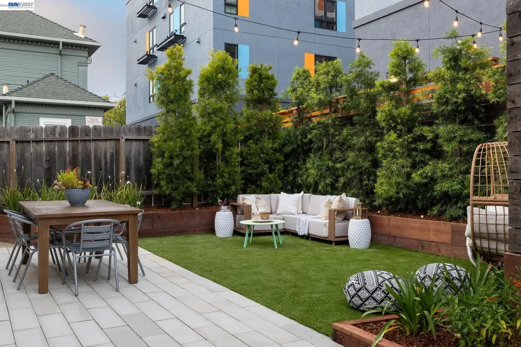 3039 Halcyon Court Berkeley CA 94705