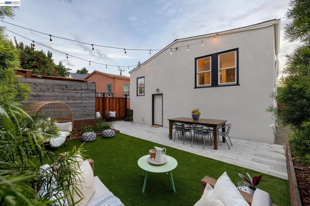 3039 Halcyon Court Berkeley CA 94705
