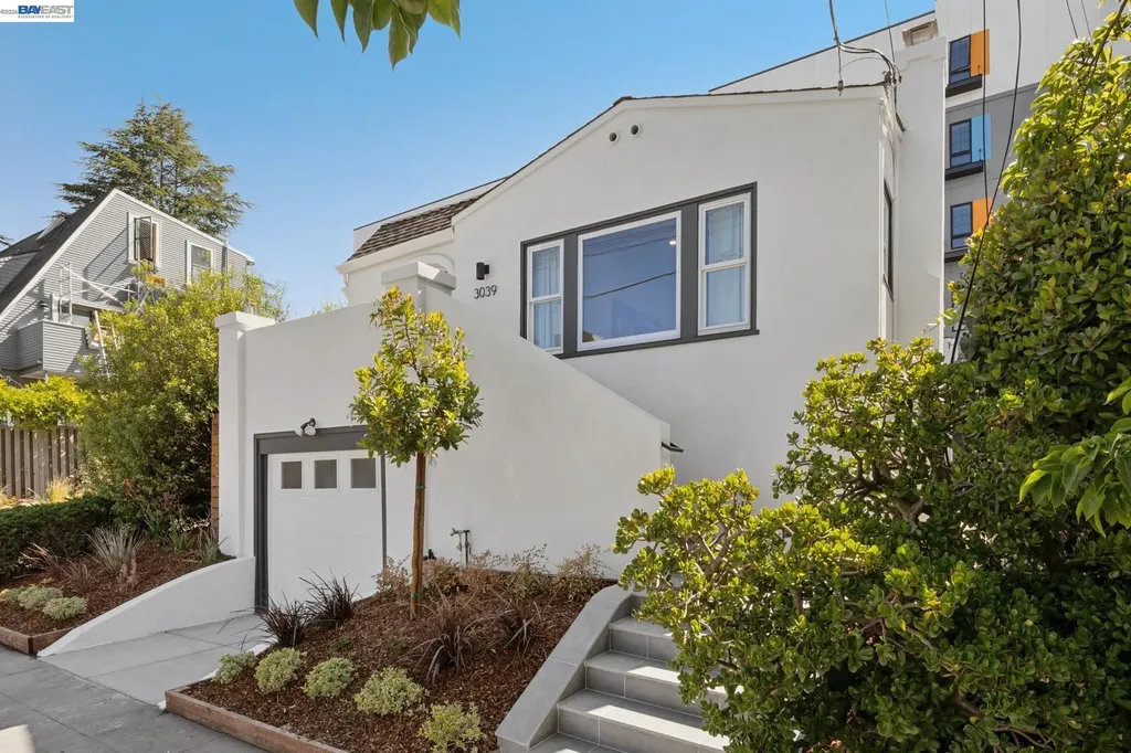 3039 Halcyon Court Berkeley CA 94705