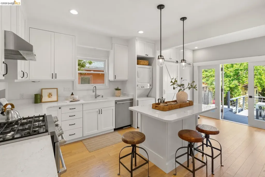1021 Colusa Avenue Berkeley CA 94707