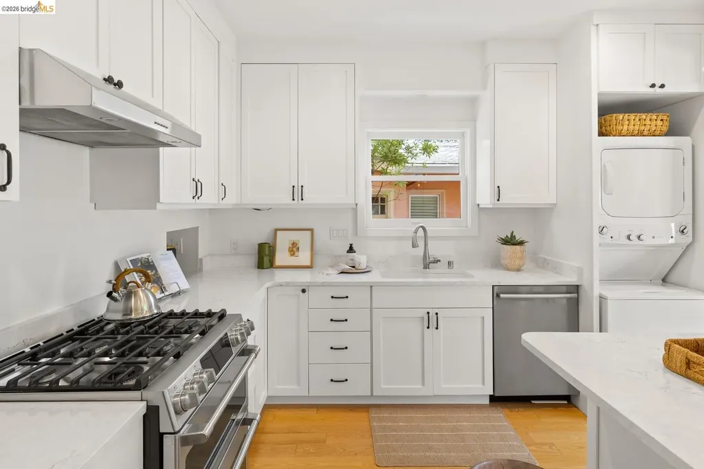 1021 Colusa Avenue Berkeley CA 94707