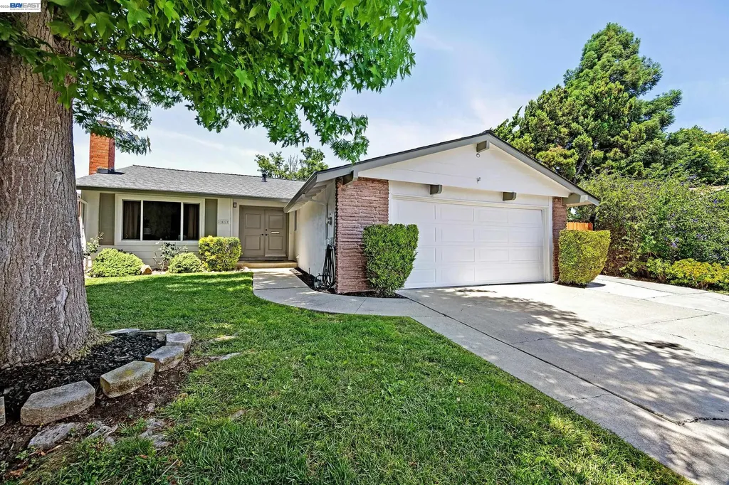 35212 Cano Court Fremont CA 94536