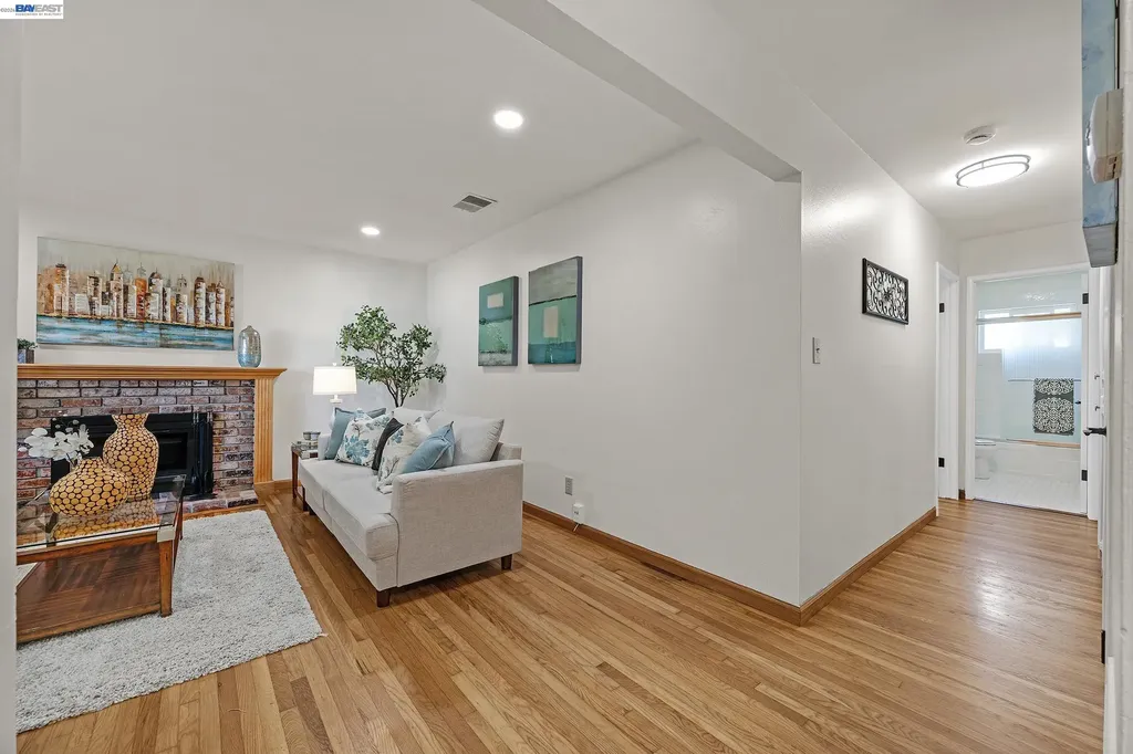 35212 Cano Court Fremont CA 94536