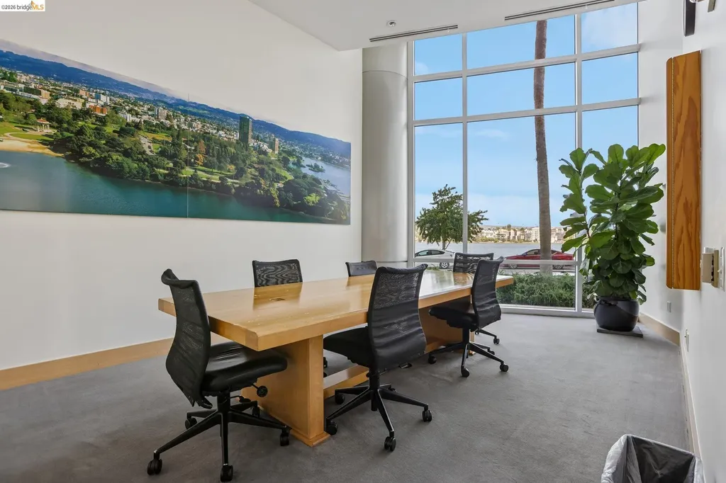 1 Lakeside Drive Oakland CA 94612