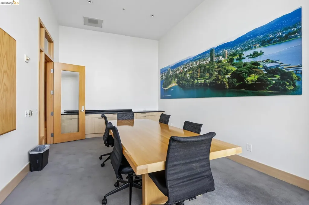 1 Lakeside Drive Oakland CA 94612
