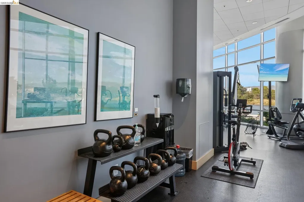 1 Lakeside Drive Oakland CA 94612