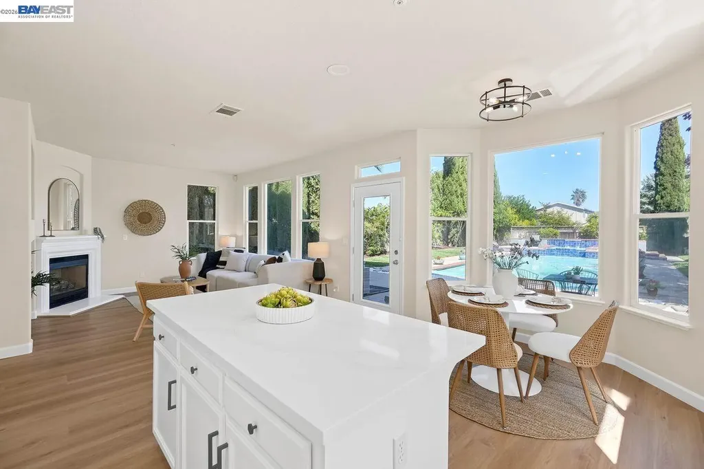8232 Tanforan Court Newark CA 94560