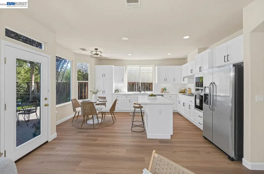 8232 Tanforan Court Newark CA 94560
