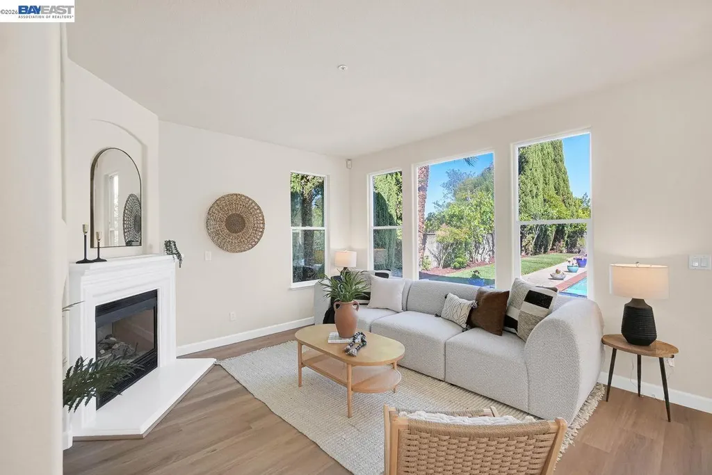 8232 Tanforan Court Newark CA 94560