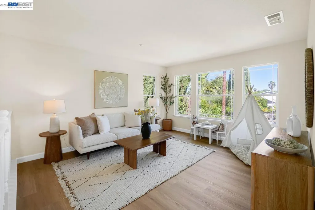 8232 Tanforan Court Newark CA 94560