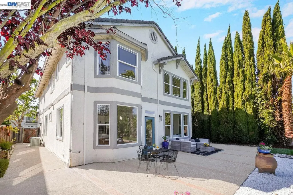 8232 Tanforan Court Newark CA 94560