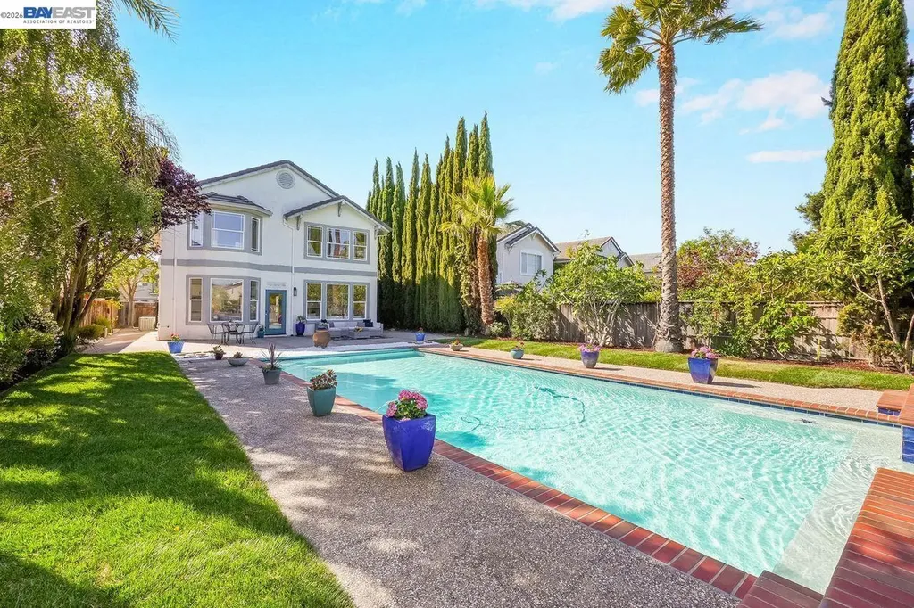 8232 Tanforan Court Newark CA 94560