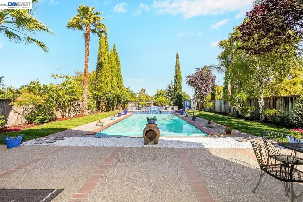 8232 Tanforan Court Newark CA 94560