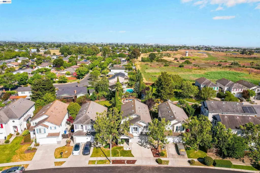 8232 Tanforan Court Newark CA 94560