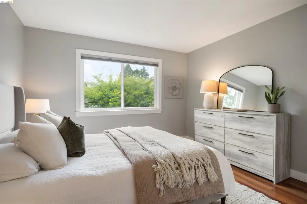 4029 Aliso Oakland CA 94619
