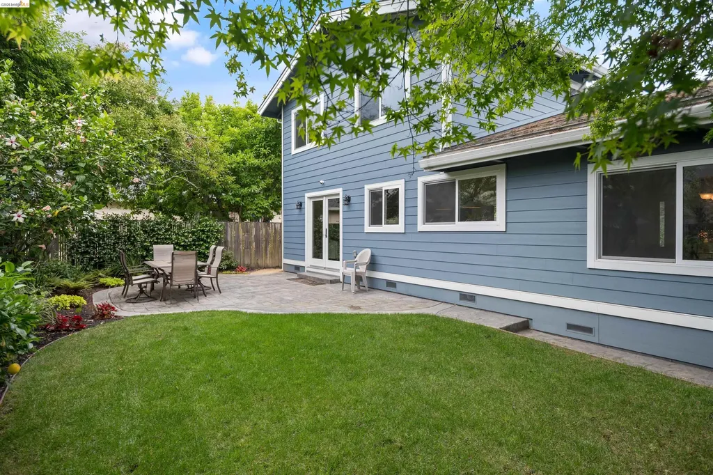 4029 Aliso Oakland CA 94619