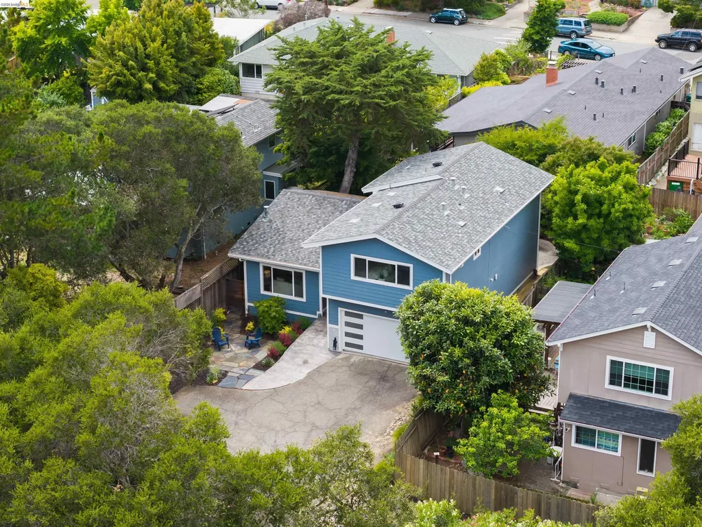 4029 Aliso Oakland CA 94619