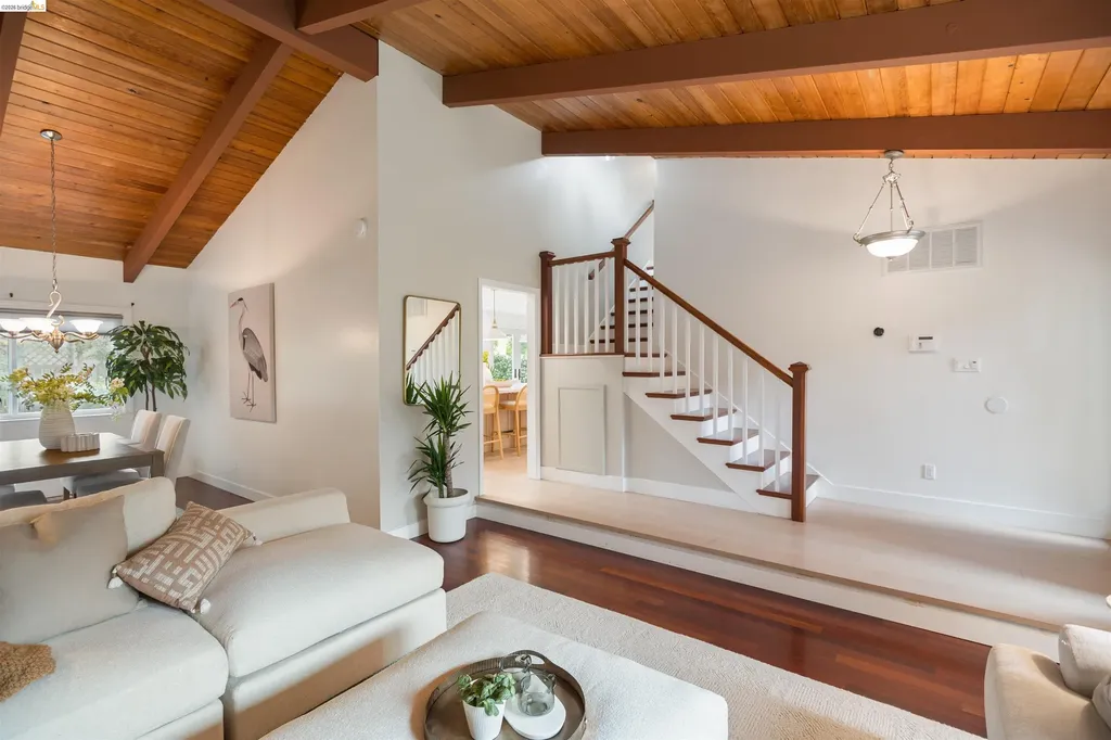 4029 Aliso Oakland CA 94619