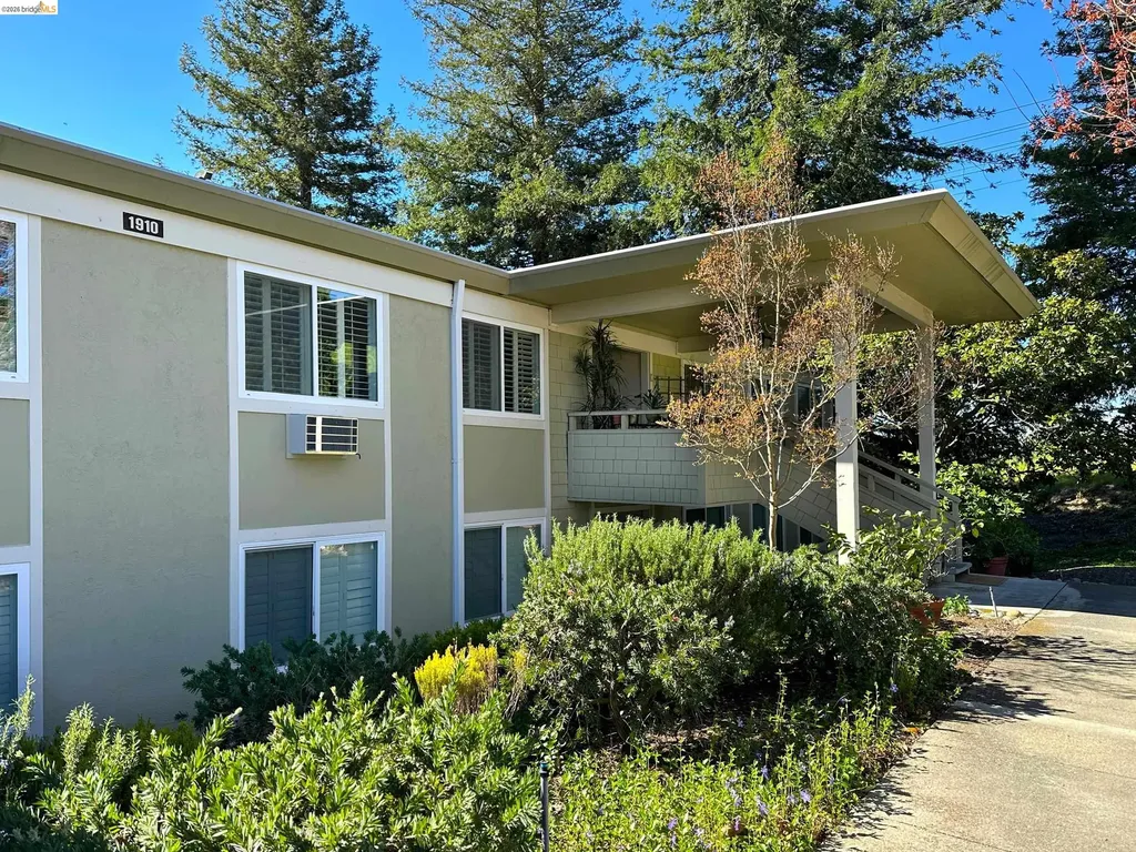 1910 Skycrest Drive Walnut Creek CA 94595