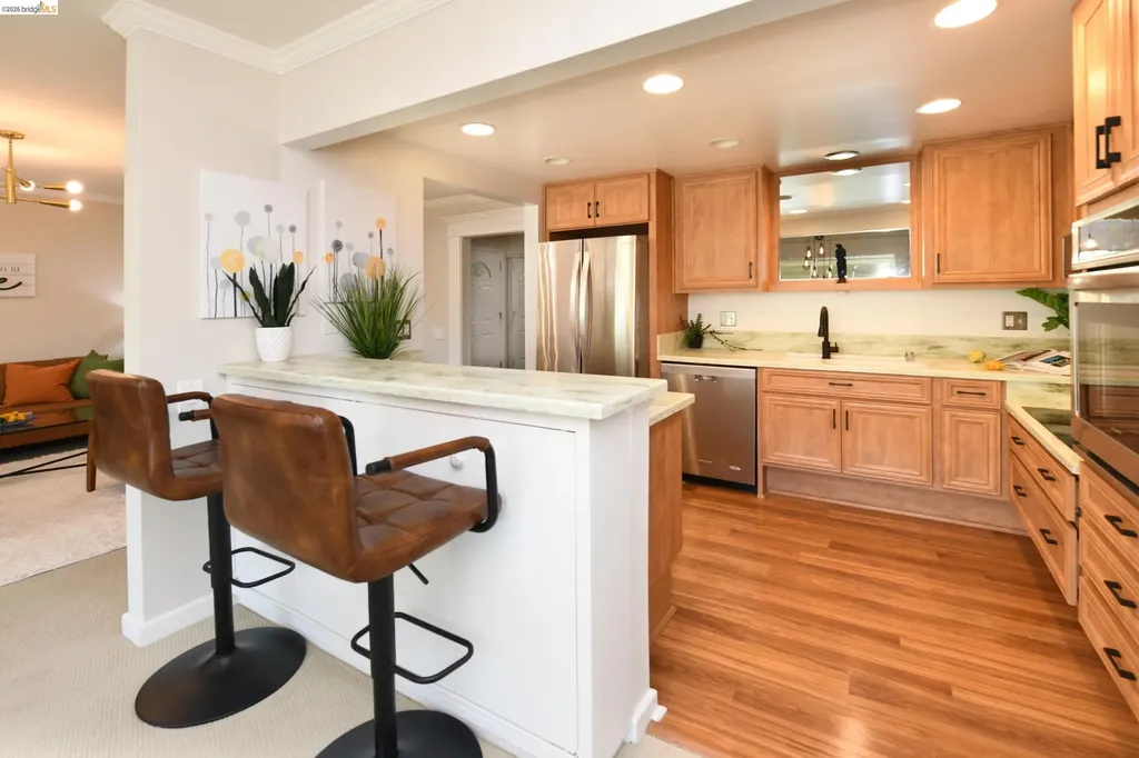 1910 Skycrest Drive Walnut Creek CA 94595
