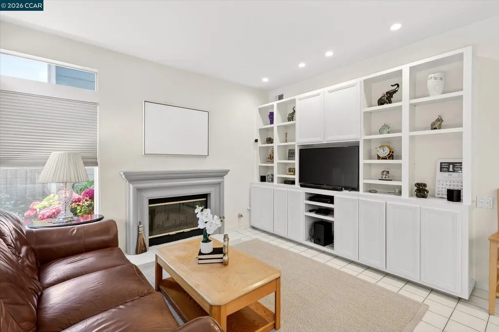 48 Southwind Circle Richmond CA 94804