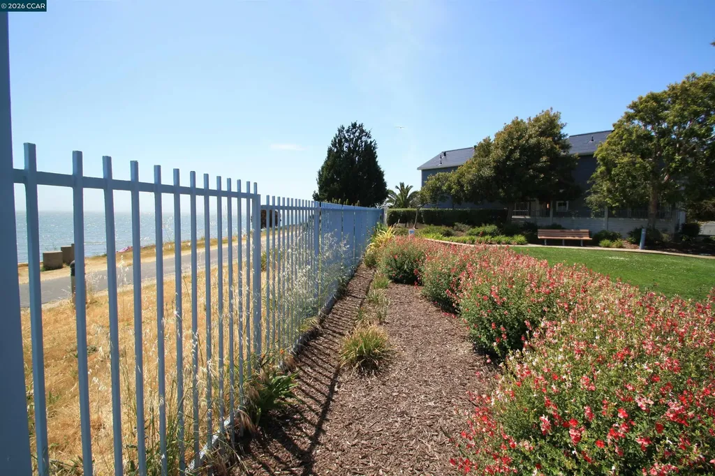 48 Southwind Circle Richmond CA 94804