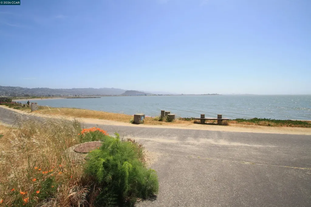 48 Southwind Circle Richmond CA 94804