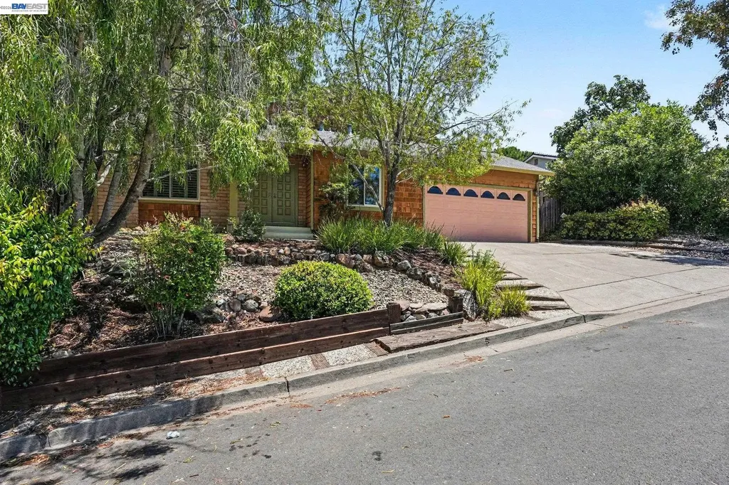 3414 Augusta Court Hayward CA 94542