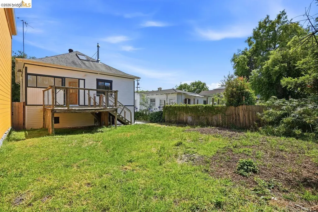 522 63rd Oakland CA 94609