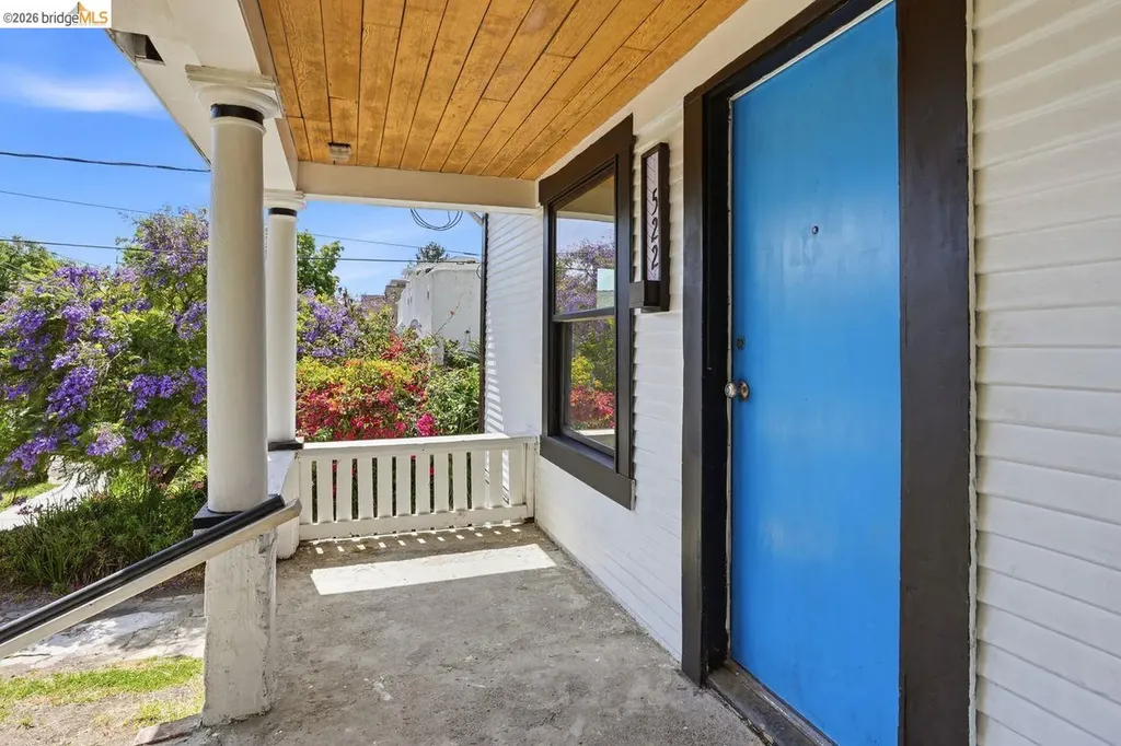 522 63rd Oakland CA 94609