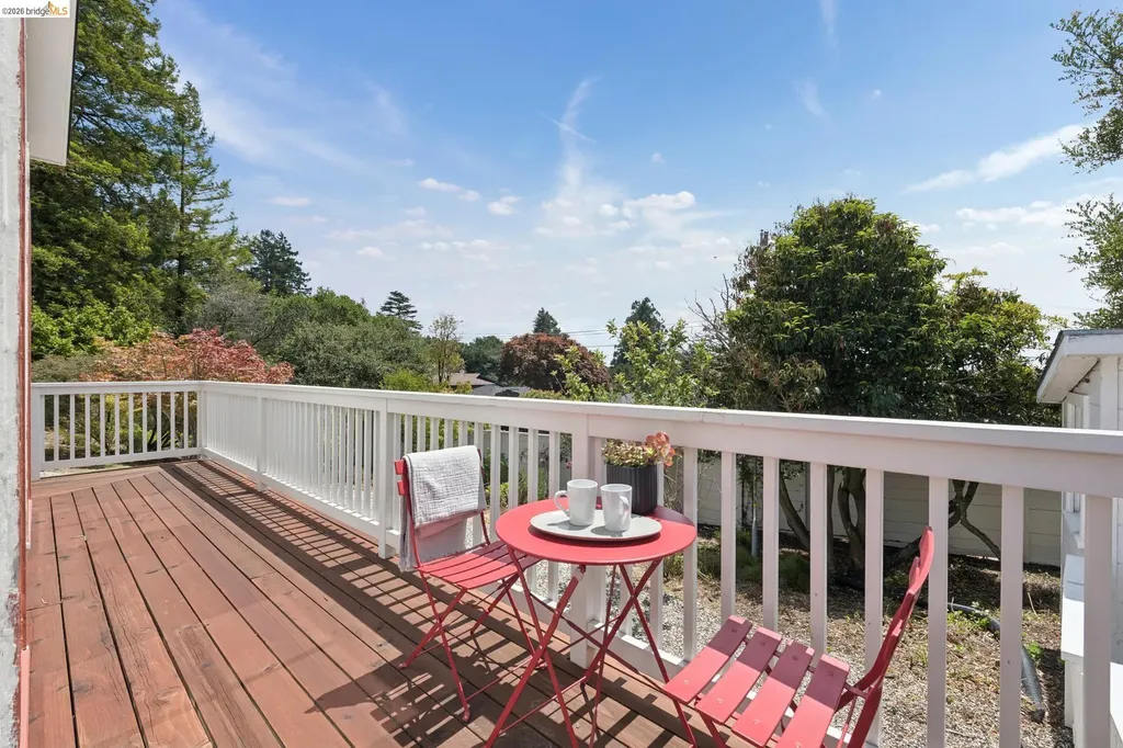 798 Creston Road Berkeley CA 94708