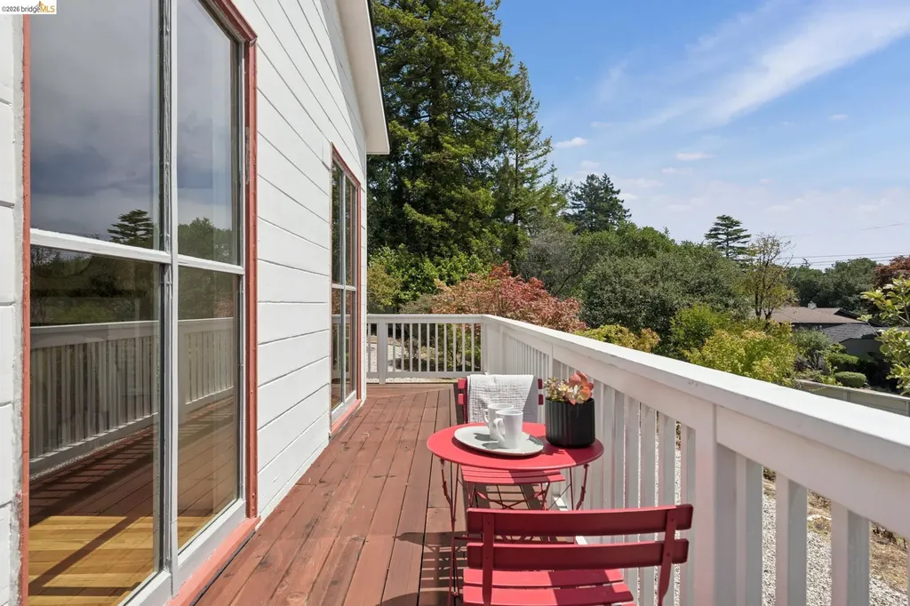 798 Creston Road Berkeley CA 94708
